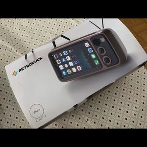 Retroduck iPhone Dock